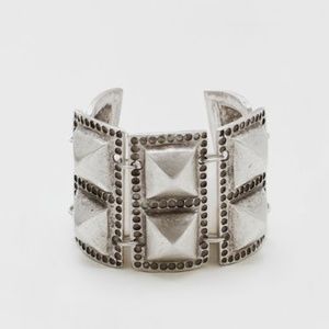 Rare! JEWELMINT X CHANOUR Jodhpur Pewter Bracelet